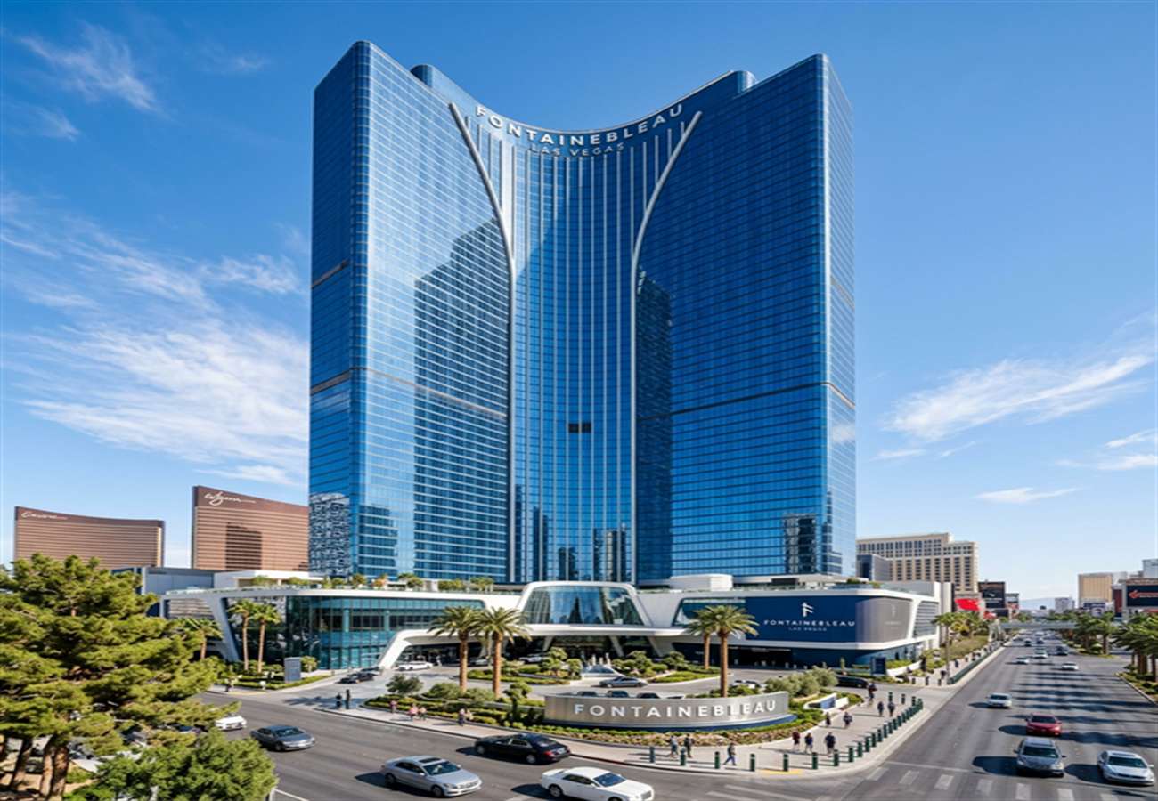 Fontainebleau Las Vegas Exterior