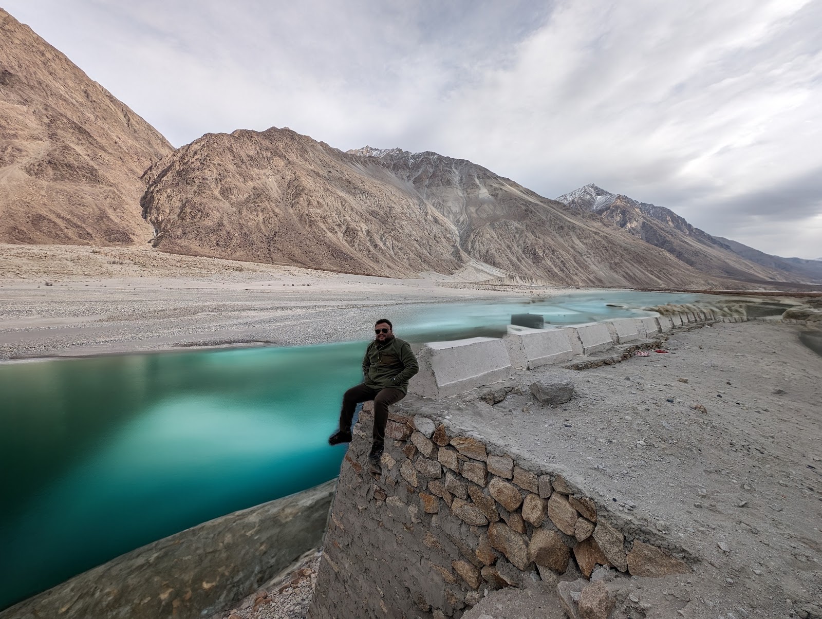 DAY 3: LEH TO NUBRA VALLEY VIA KHARDUNG LA PASS the Nubra Valley. It is  located at about 150 Kms and an altitude of about 10000 ft. To visit the Nubra  valley