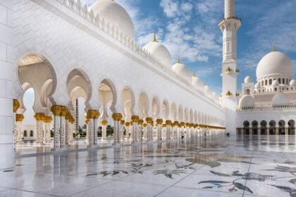 Safety Measures for Tourists in Abu Dhabi: A Complete Guide